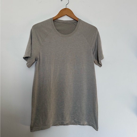 Lululemon Men's Metal Vent Tech Short Sleeve Tee Shirt Light Grey Gray - Picture 1 of 7